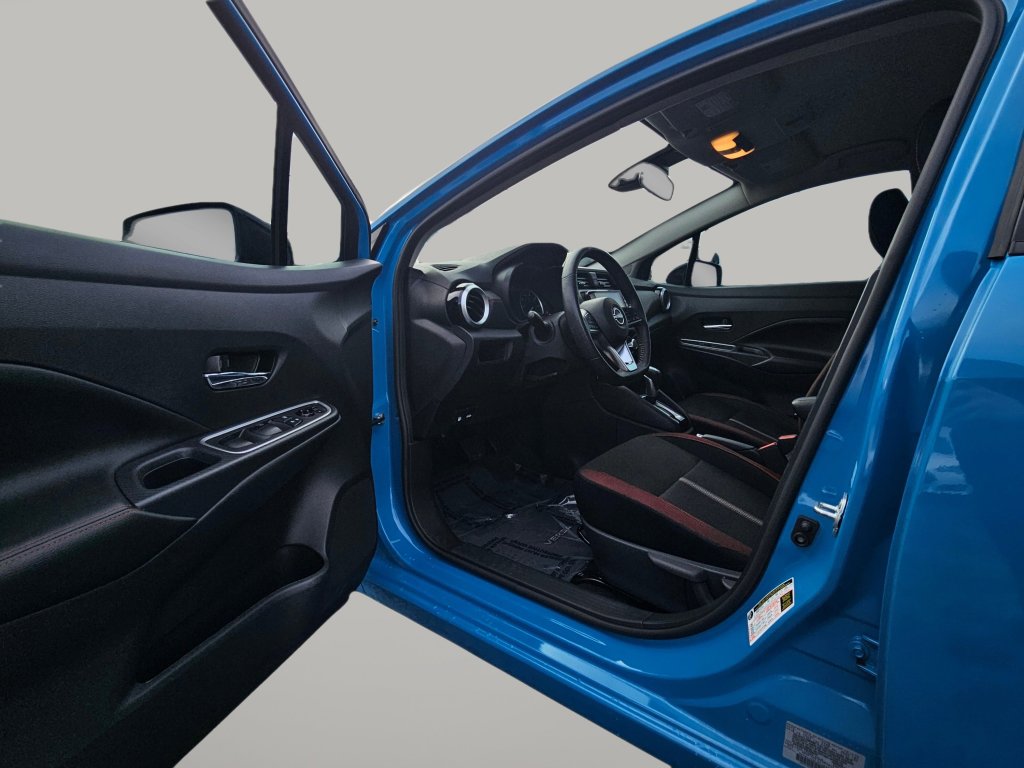 Used 2025 Nissan Versa SR w/ Trunk Package image 18