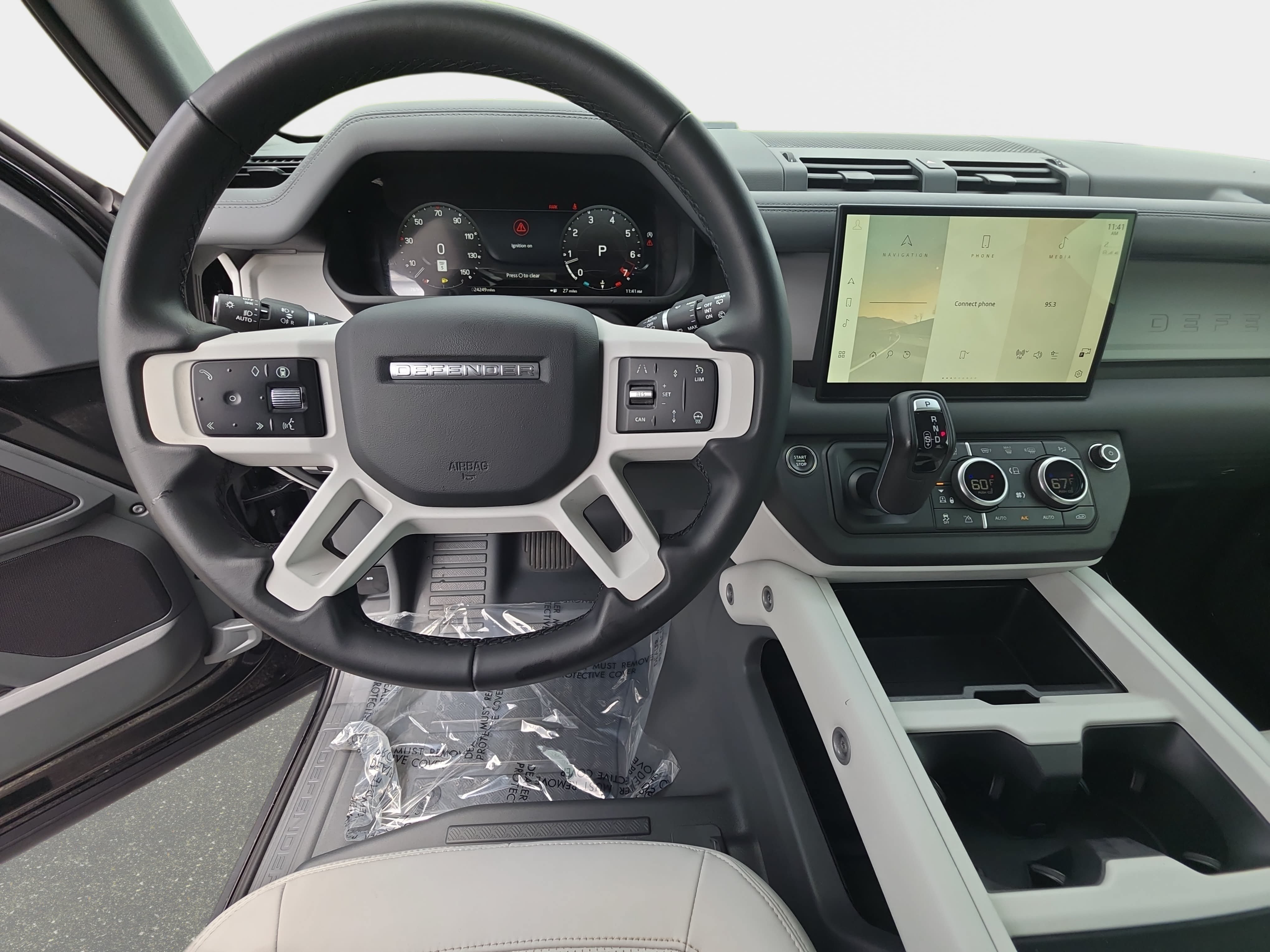 Certified 2025 Land Rover Defender 110 S AWD/4WD image 15