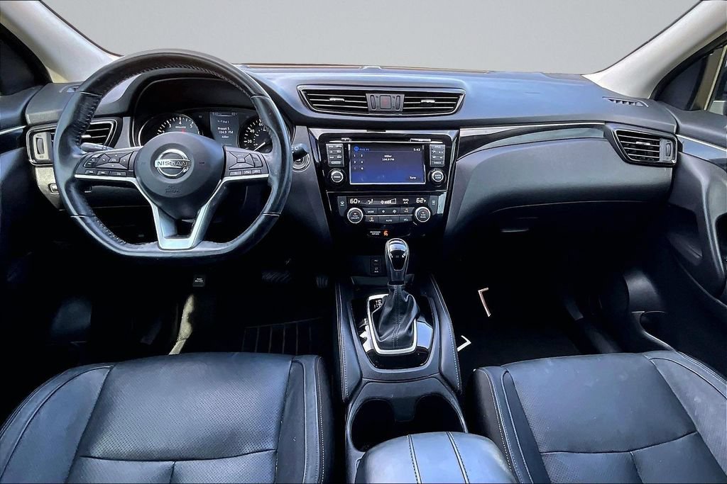 Used 2017 Nissan Rogue Sport SL AWD/4WD image 13