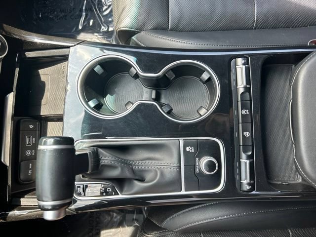 Used 2020 Kia Stinger GT-Line AWD/4WD image 23