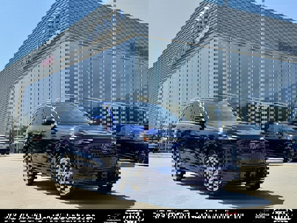 New 2025 Audi Q5 Premium Plus