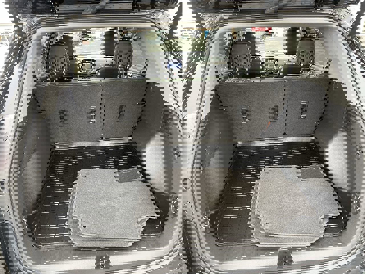 Used 2020 GMC Terrain SLT w/ Preferred Package image 25