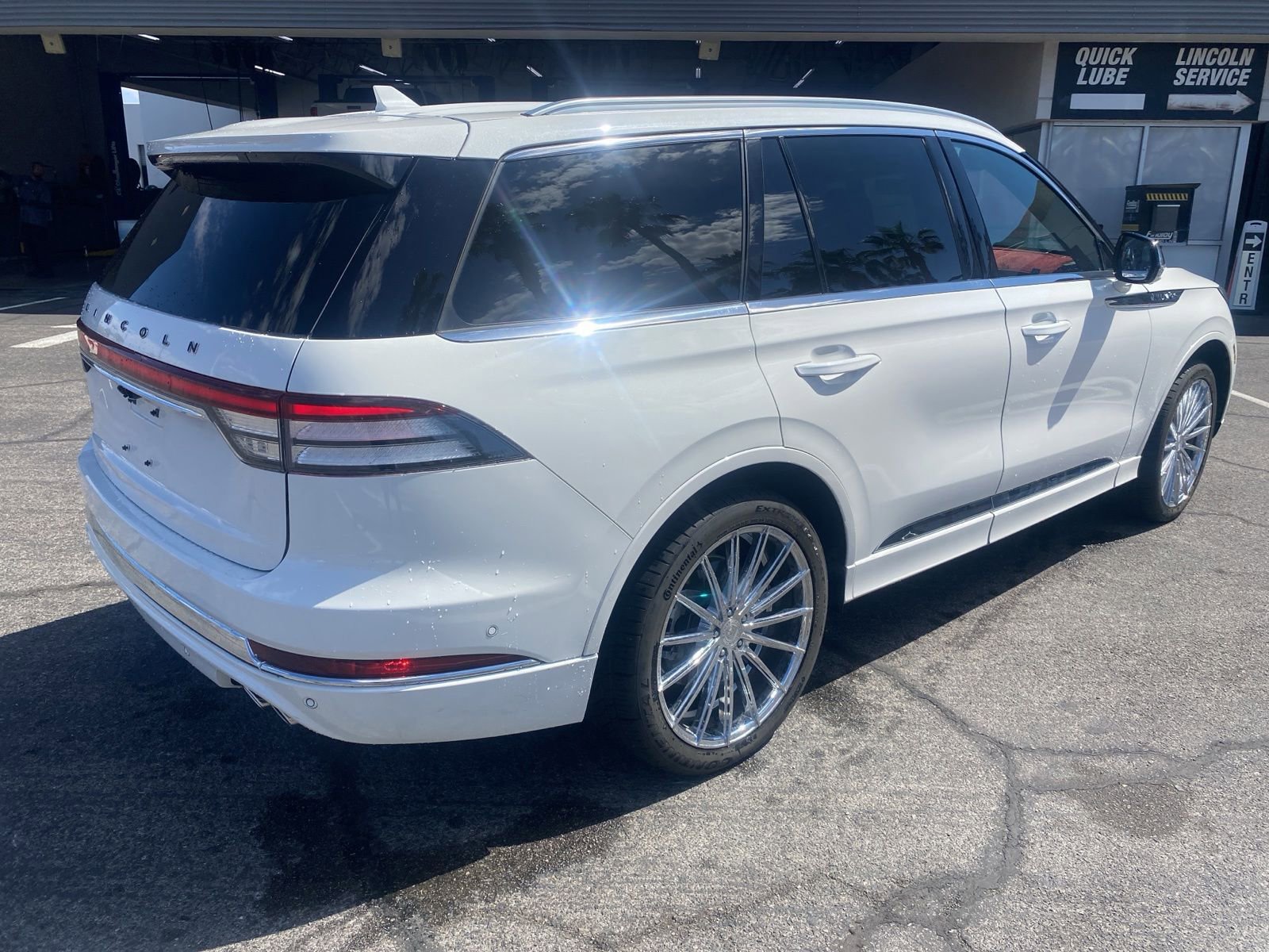 Used 2020 Lincoln Aviator Black Label w/ Dynamic Handling Package AWD/4WD image 5