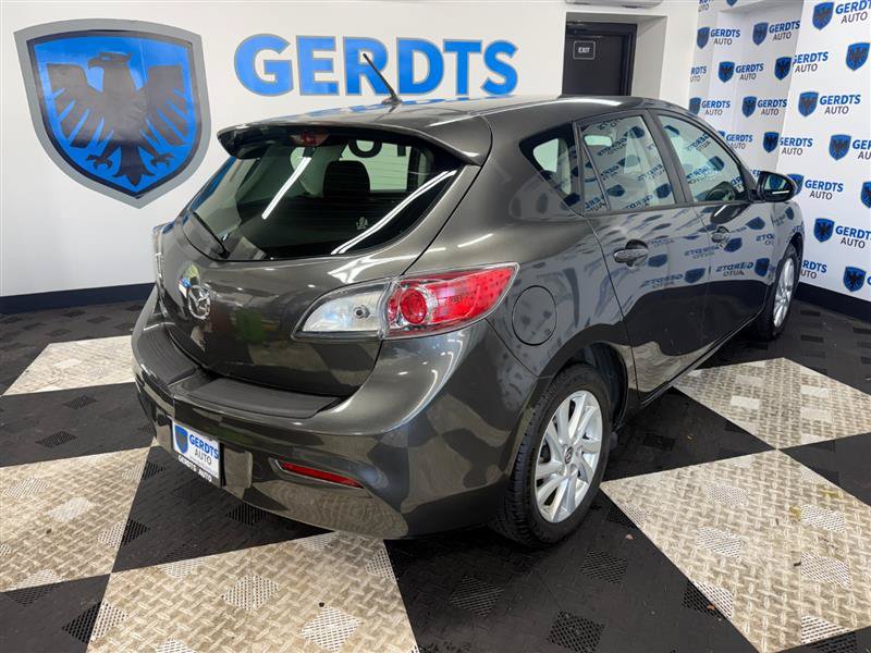 Used 2013 MAZDA MAZDA3 i Touring FWD image 4