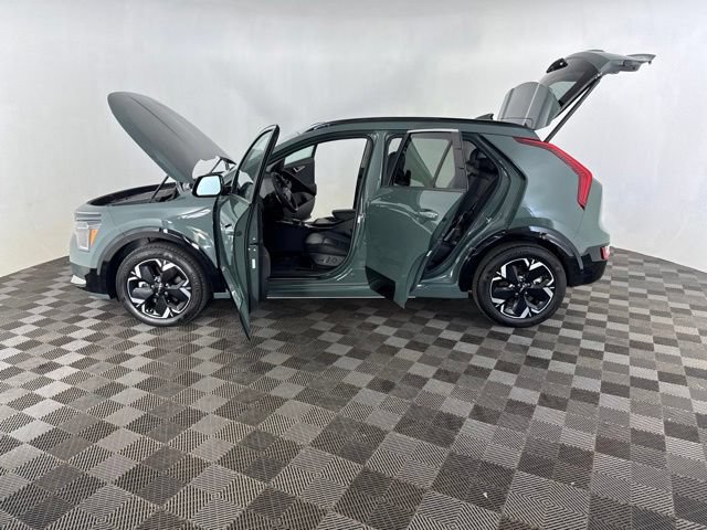 Certified 2023 Kia Niro Wave w/ Wave Preserve Package FWD image 11