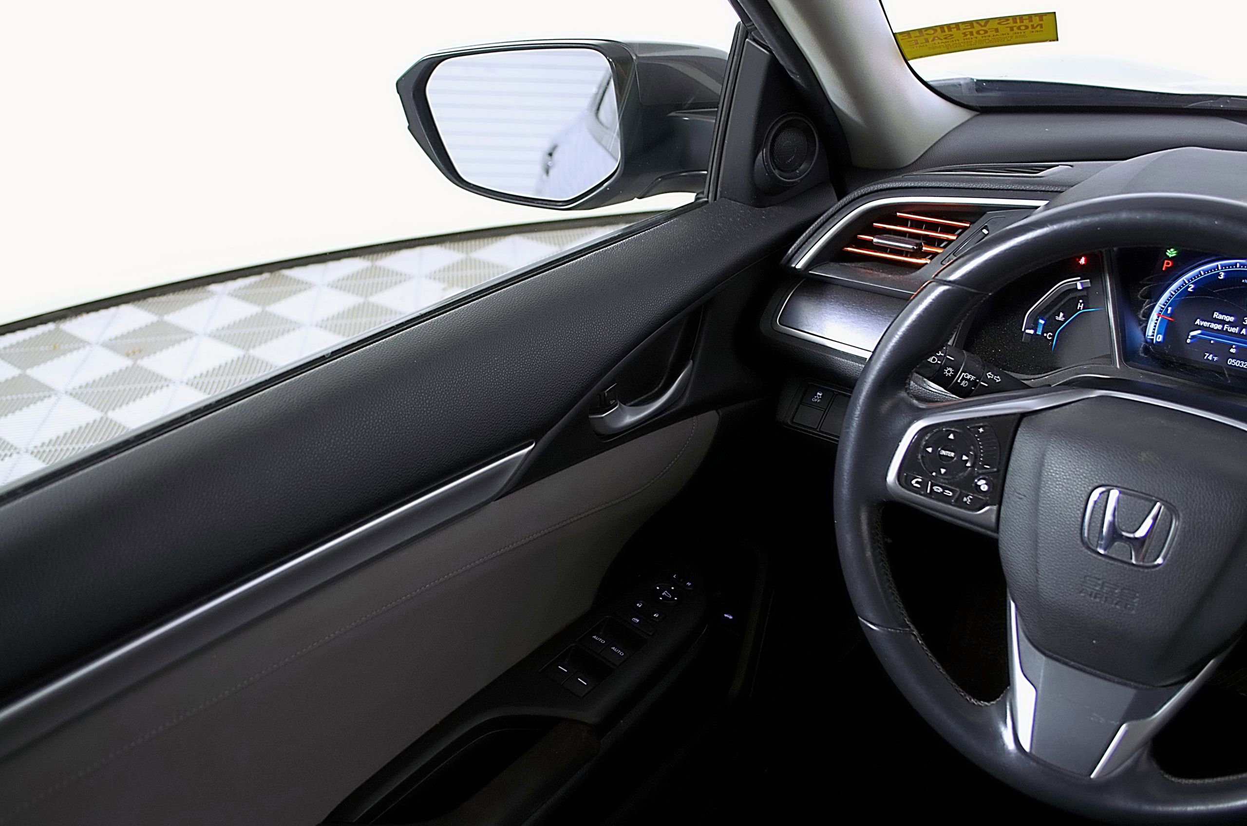 Used 2018 Honda Civic EX-T image 19