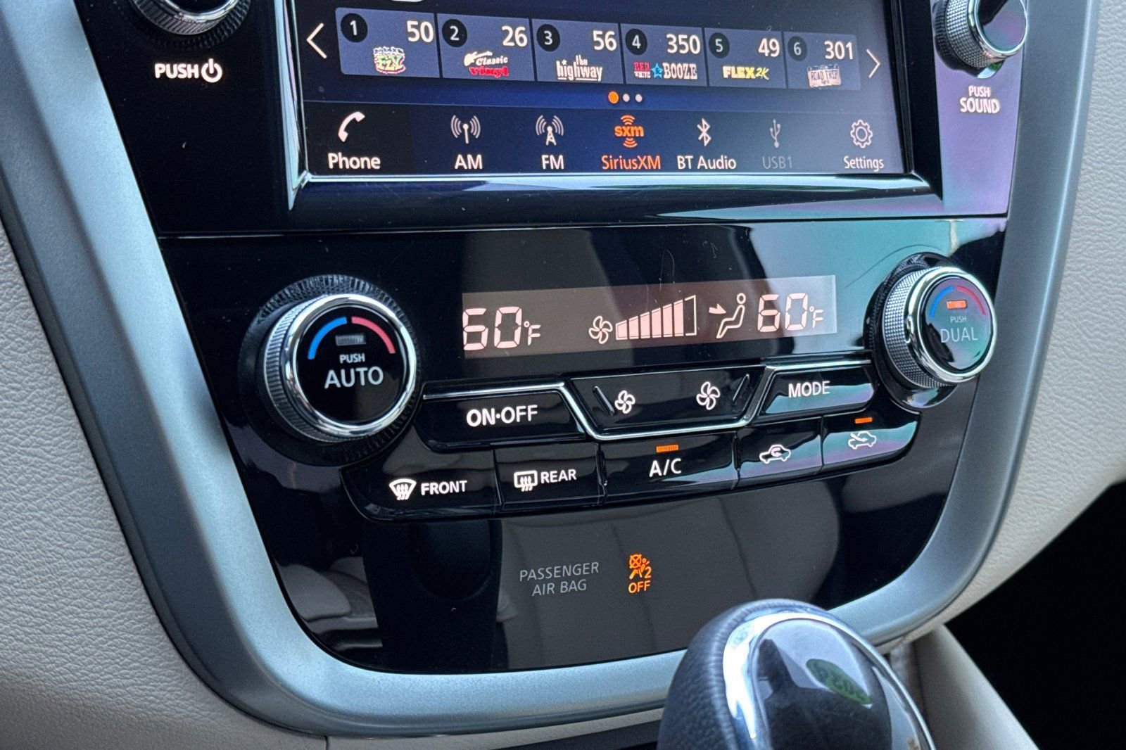 Used 2024 Nissan Murano SL image 21