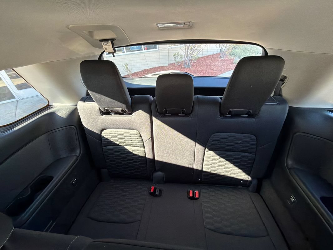 Used 2022 Nissan Pathfinder SV AWD/4WD image 20