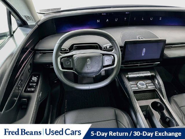 Used 2026 Lincoln Nautilus Premier w/ Equipment Group 102A AWD/4WD image 31