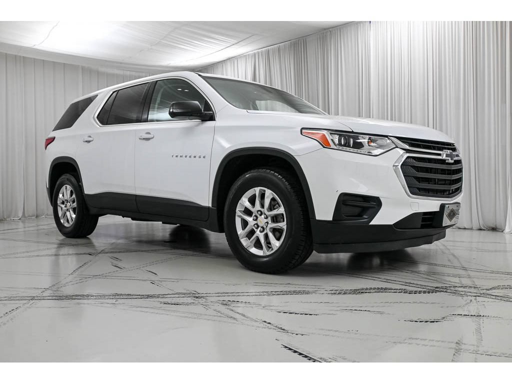 Used 2019 Chevrolet Traverse LS AWD/4WD image 2