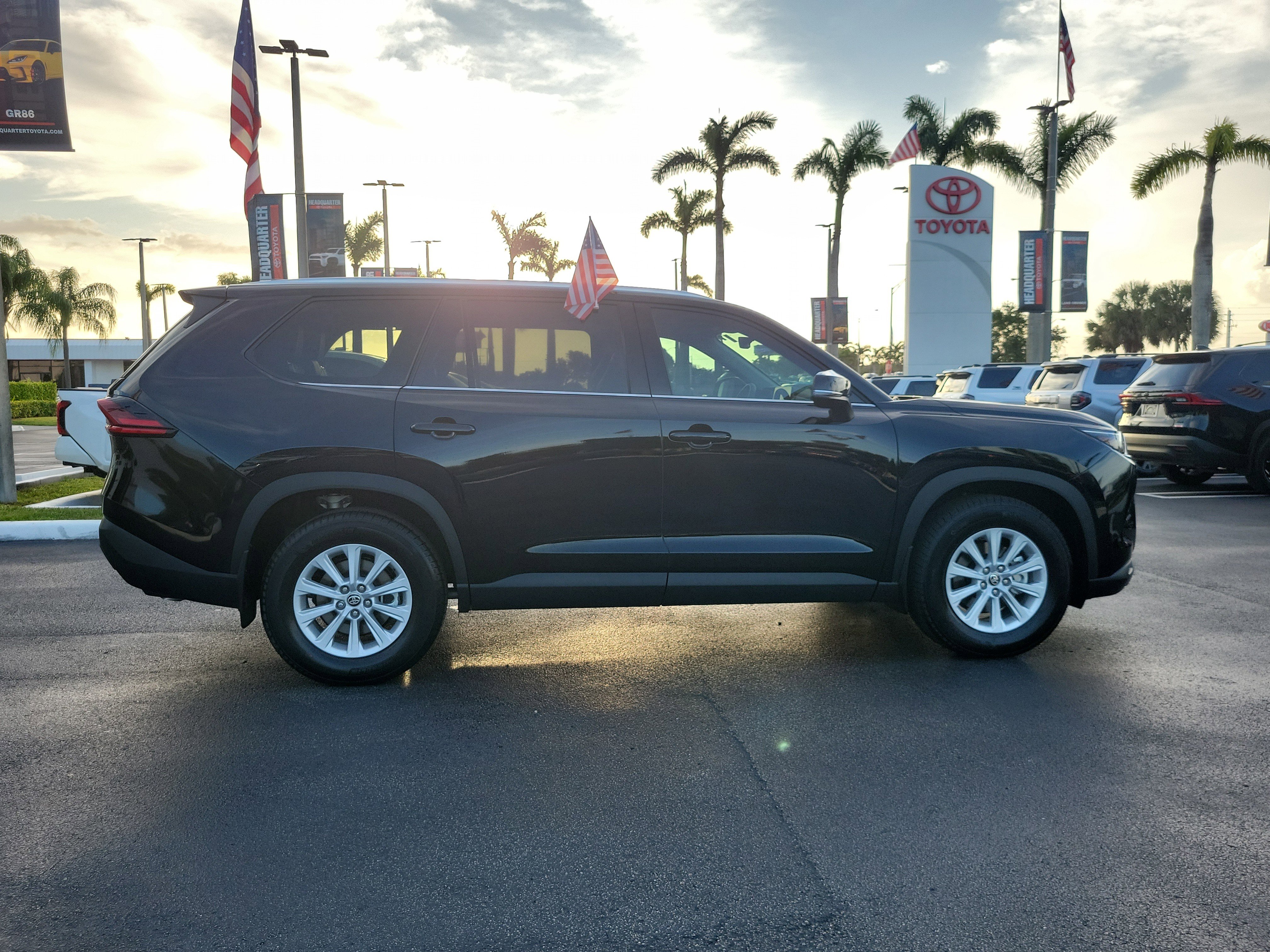Used 2026 Toyota Grand Highlander XLE AWD/4WD image 13