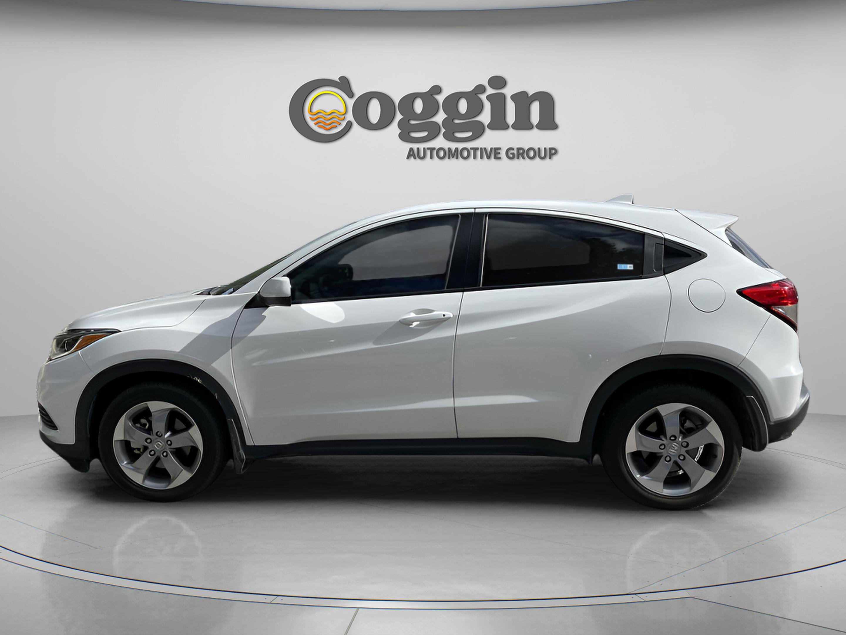 Used 2022 Honda HR-V LX image 2