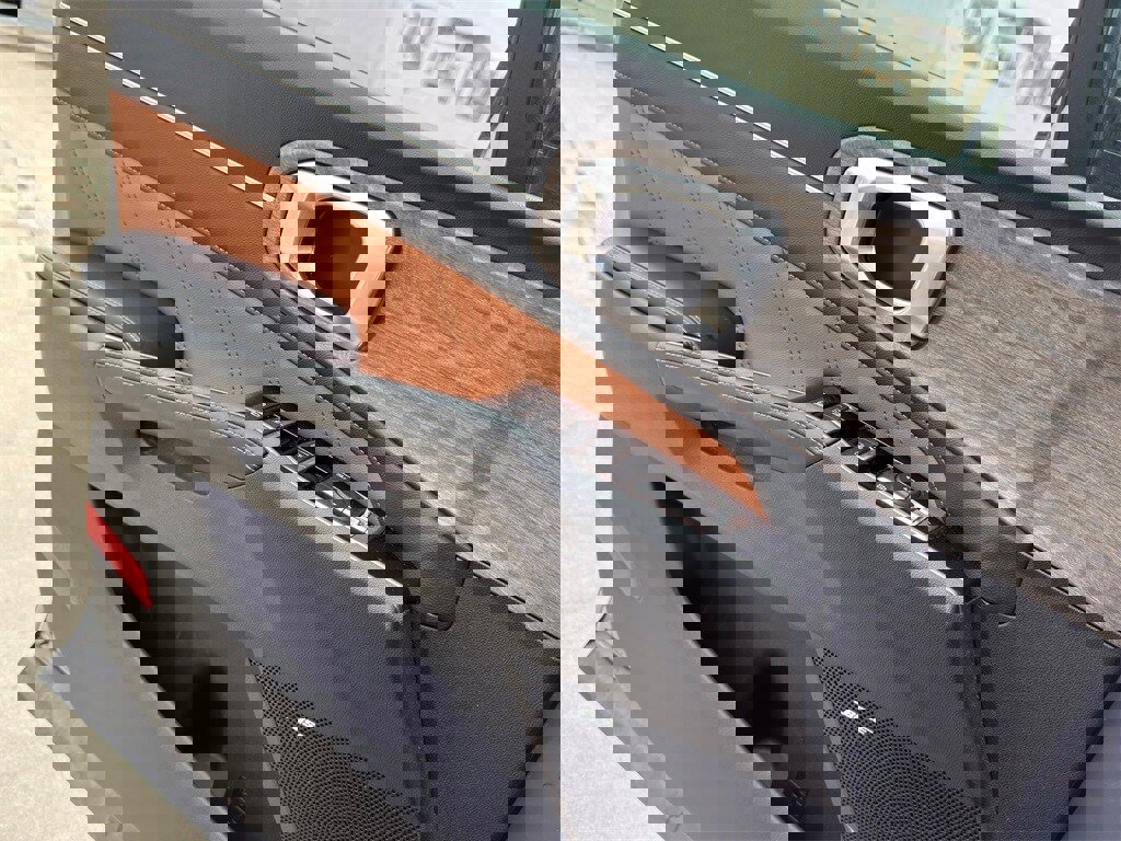 Used 2021 Kia Sorento SX Prestige image 27