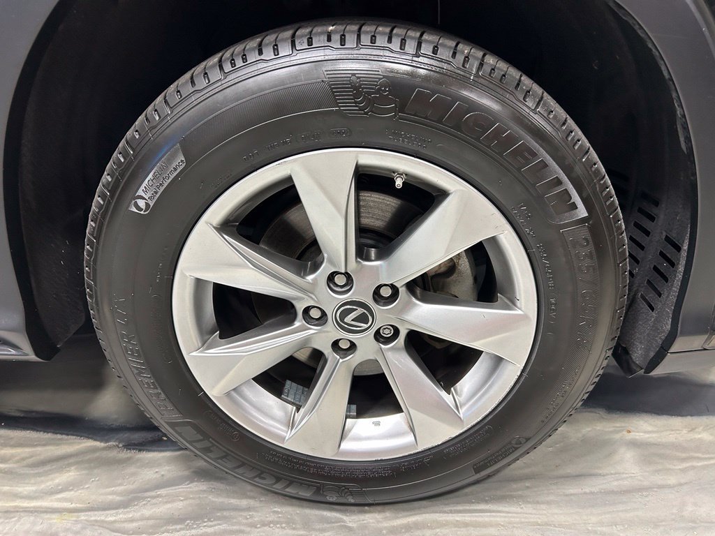 Used 2019 Lexus RX 450h AWD w/ Cold Area Package image 27