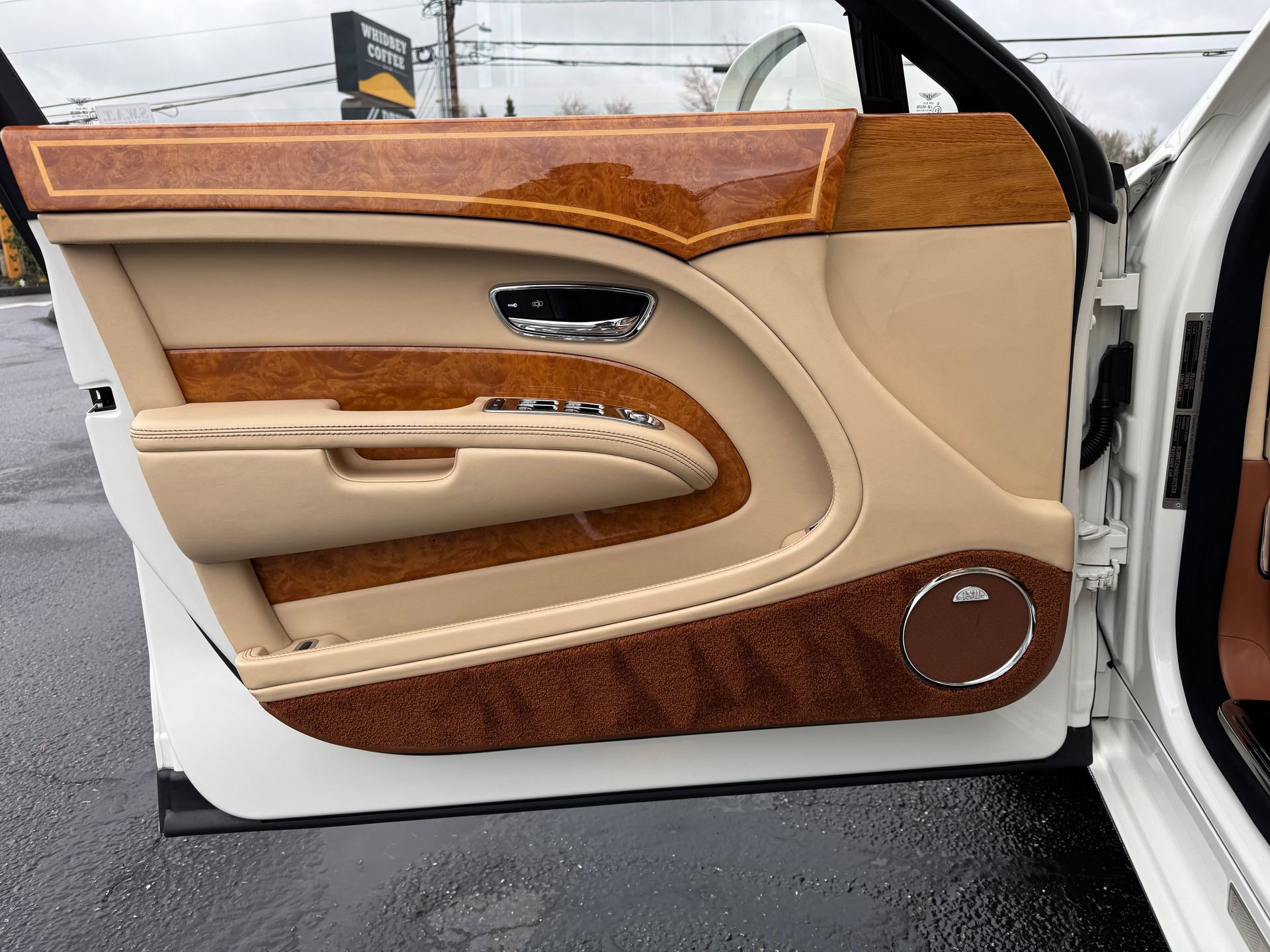 Used 2013 Bentley Mulsanne image 61