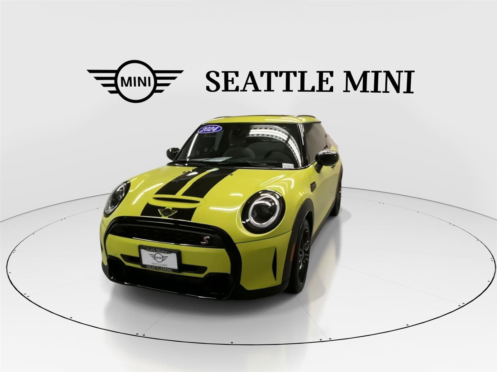 Used 2024 MINI Cooper S image 4