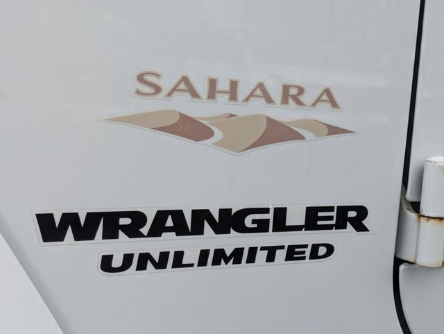 Used 2013 Jeep Wrangler Unlimited Sahara w/ Dual Top Group image 29