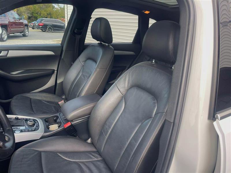 Used 2010 Audi Q5 3.2 Prestige image 13