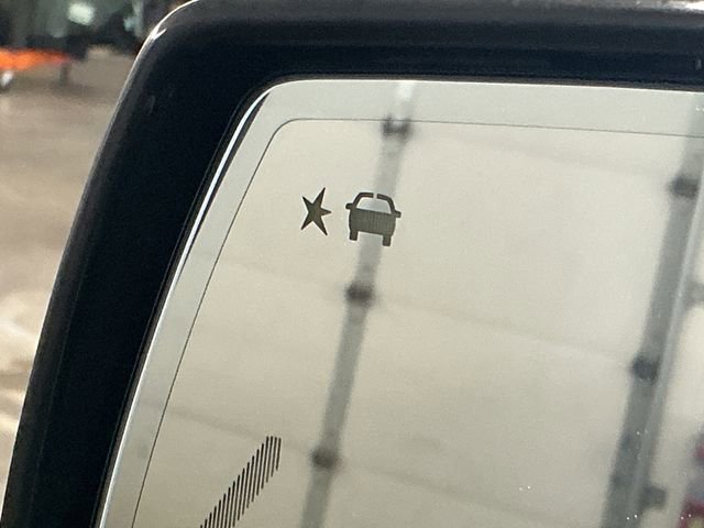 Used 2019 Chevrolet Suburban Premier image 46