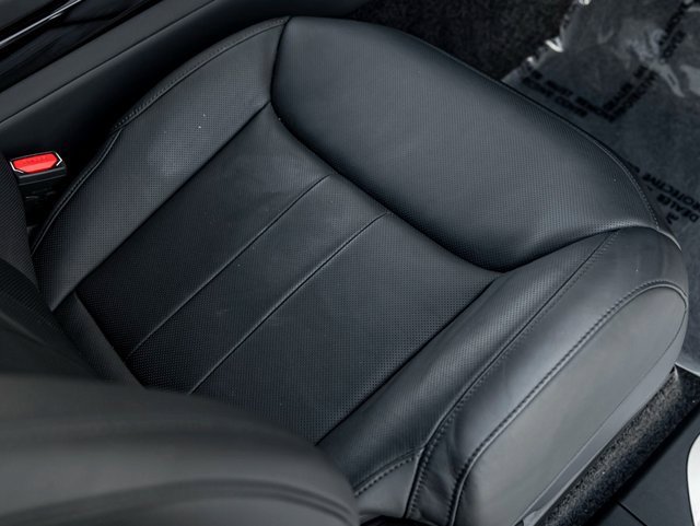 Used 2024 Land Rover Range Rover SE image 28