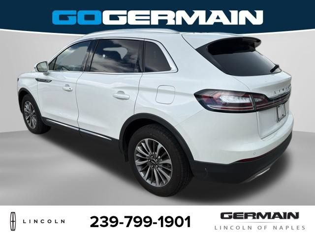Used 2023 Lincoln Nautilus FWD w/ Premium Package image 5