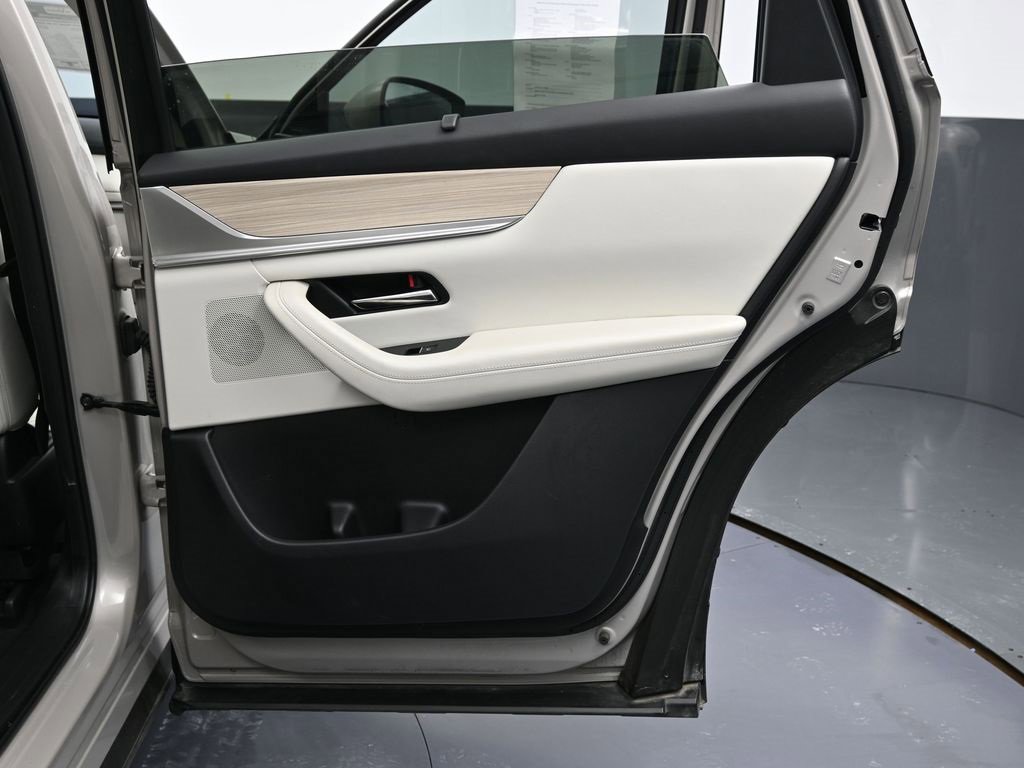 Used 2024 MAZDA CX-90 Plug-In Hybrid w/ Premium Plus image 42