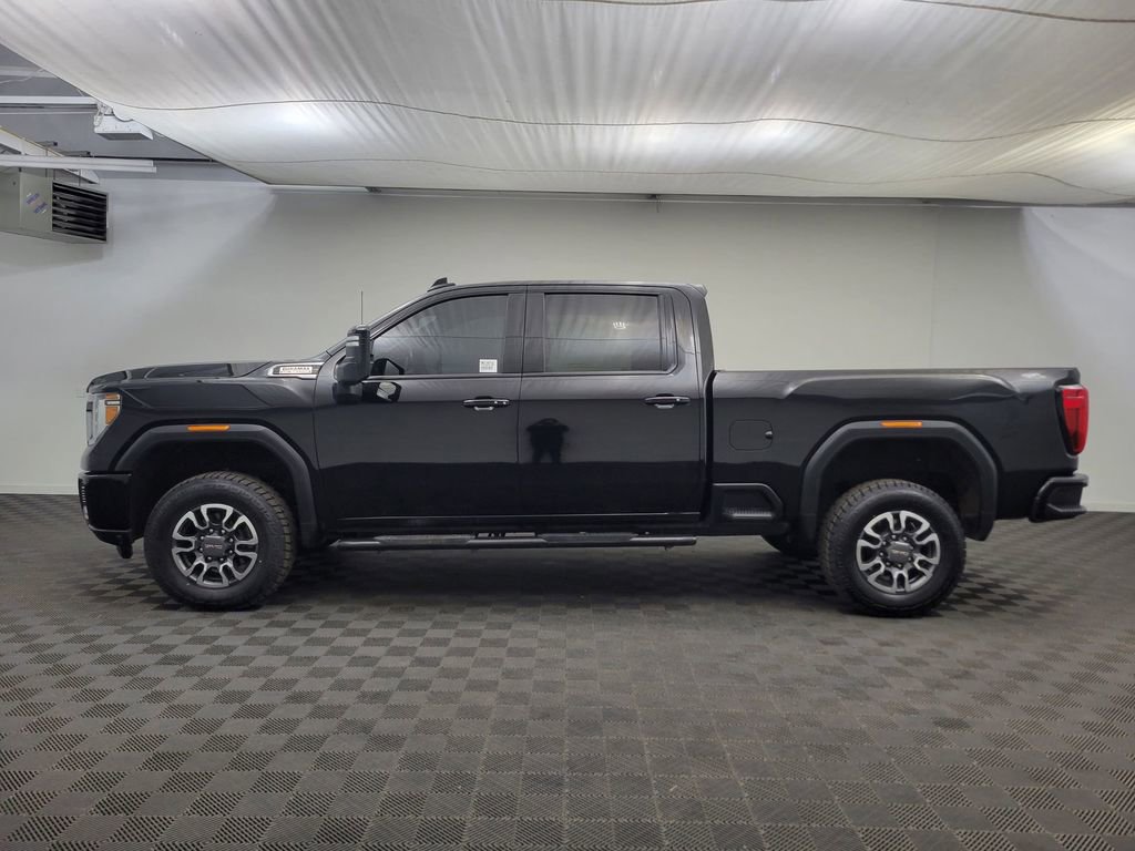 Used 2021 GMC Sierra 2500 AT4 image 2
