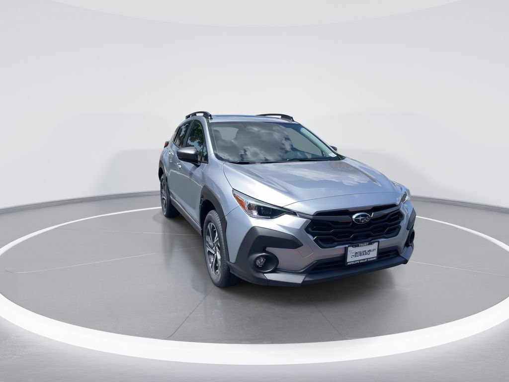 Used 2025 Subaru Crosstrek 2.0i Premium image 2