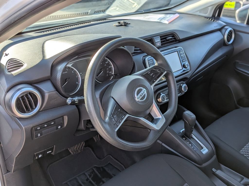 Used 2022 Nissan Versa S w/ Trunk Package FWD image 10