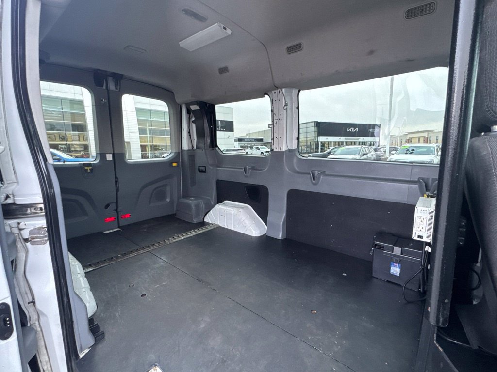 Used 2015 Ford Transit 150 130 Medium Roof Wagon RWD image 13