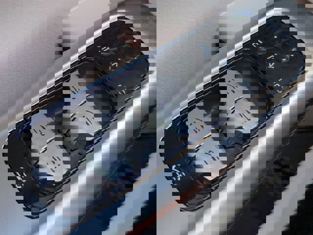 Used 2025 Mercedes-Benz C 300 Sedan image 24