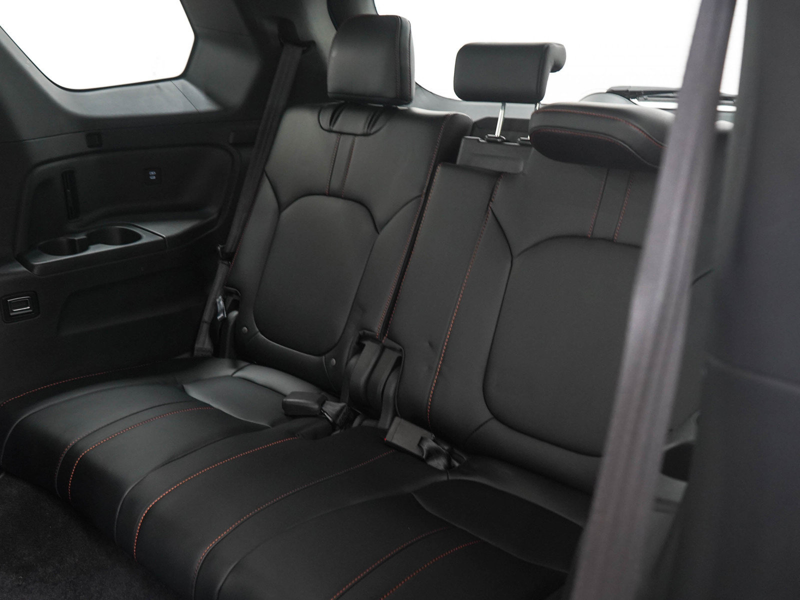 Used 2025 Honda Pilot TrailSport image 15
