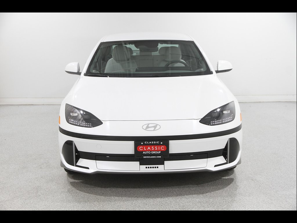 Certified 2025 Hyundai Ioniq 6 SEL RWD image 2