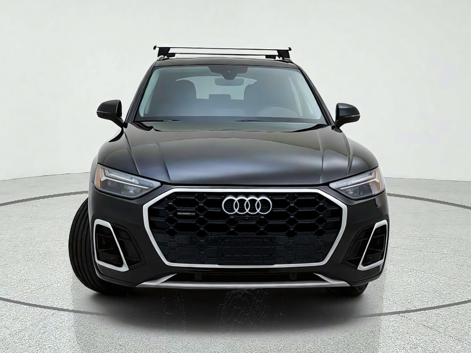 Used 2025 Audi Q5 2.0T Premium Plus w/ Premium Plus Package AWD/4WD image 3