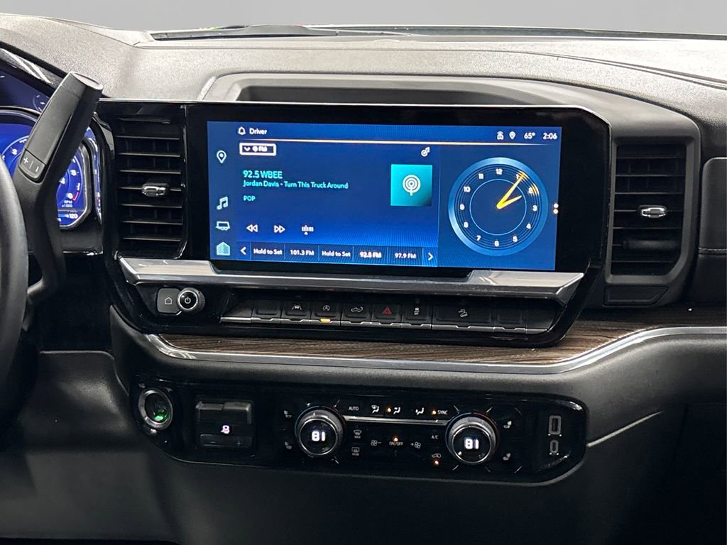 Used 2023 Chevrolet Silverado 1500 LT image 20