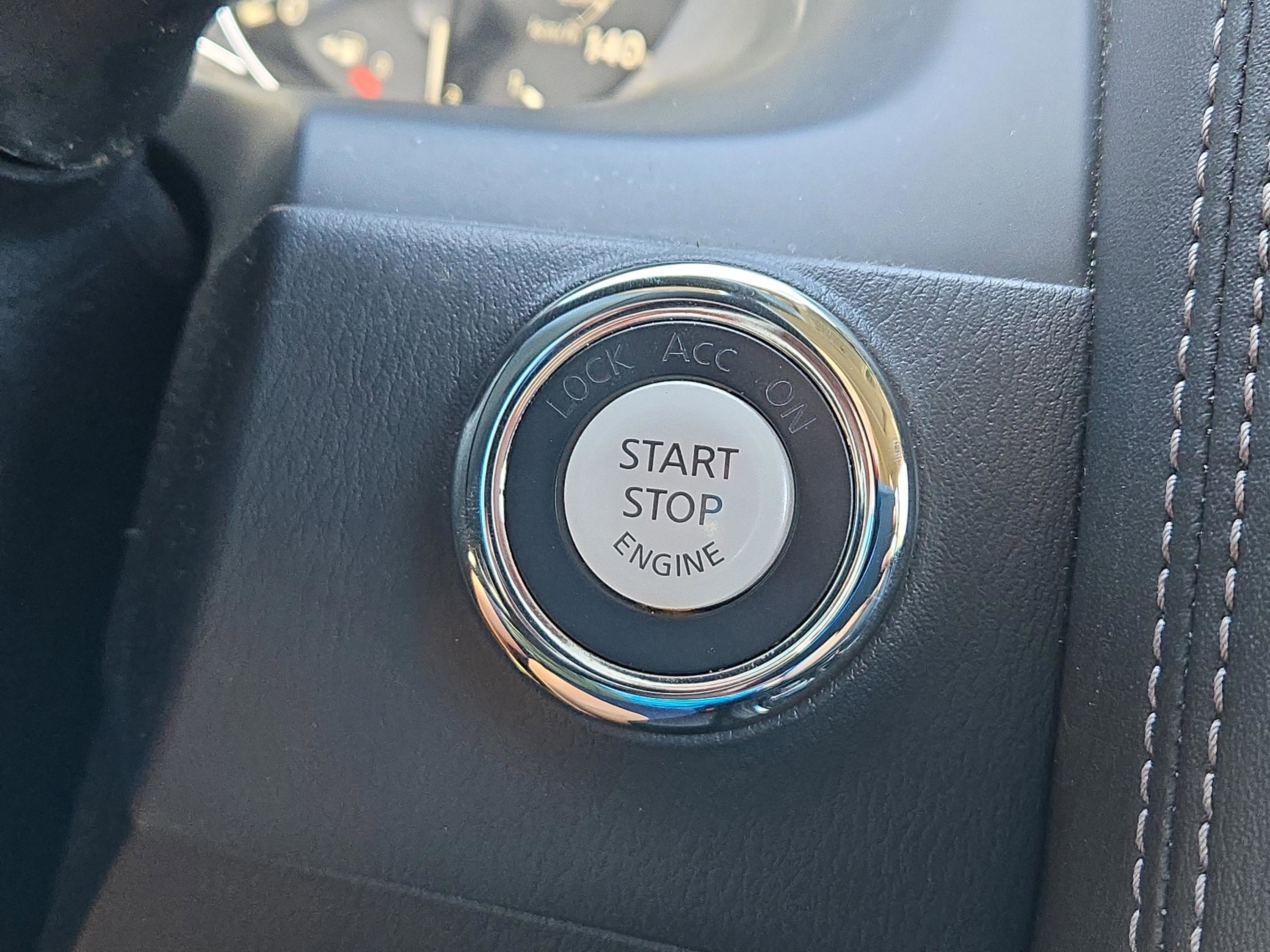 Used 2024 INFINITI QX80 Luxe image 32