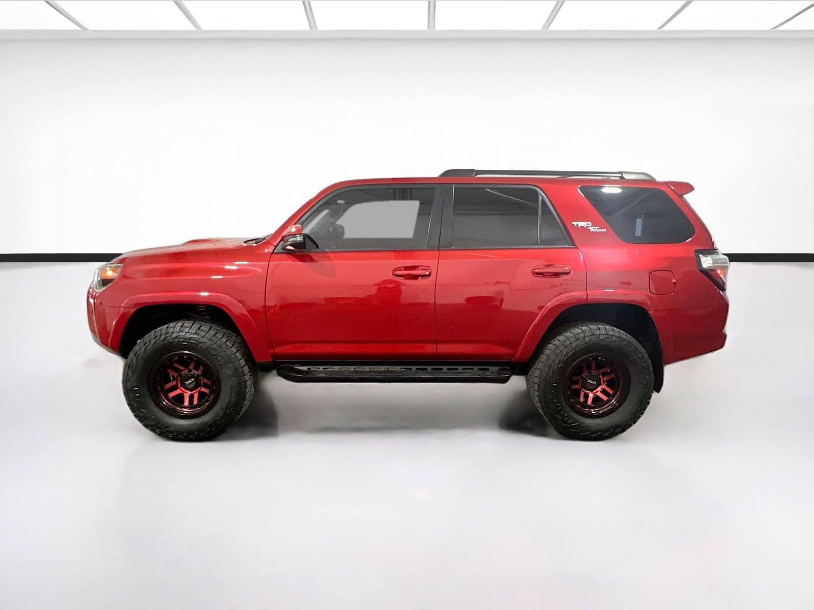 Used 2022 Toyota 4Runner TRD Off-Road Premium w/ Moonroof Package AWD/4WD image 24