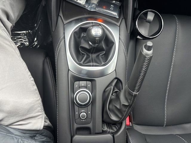 New 2026 MAZDA MX-5 Miata Grand Touring w/ Appearance Package RWD image 17