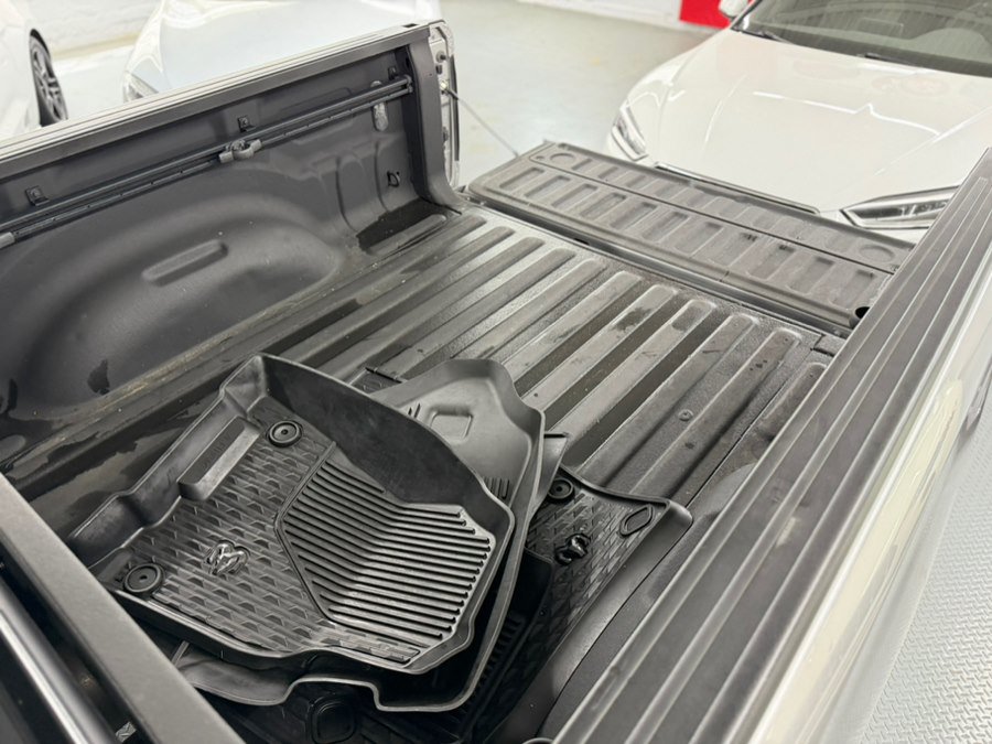 Used 2019 RAM 1500 Big Horn AWD/4WD image 17