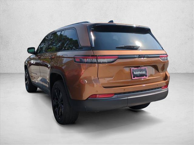 New 2026 Jeep Grand Cherokee Limited w/ Limited Altitude Package RWD image 8