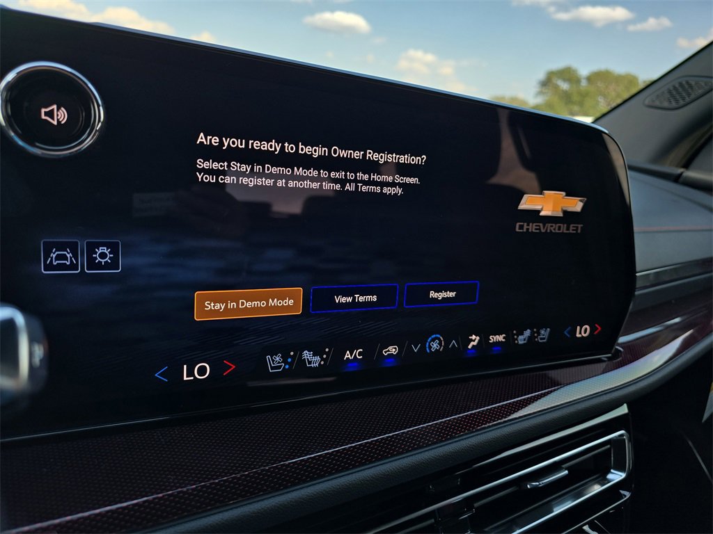 New 2026 Chevrolet Traverse RS image 21