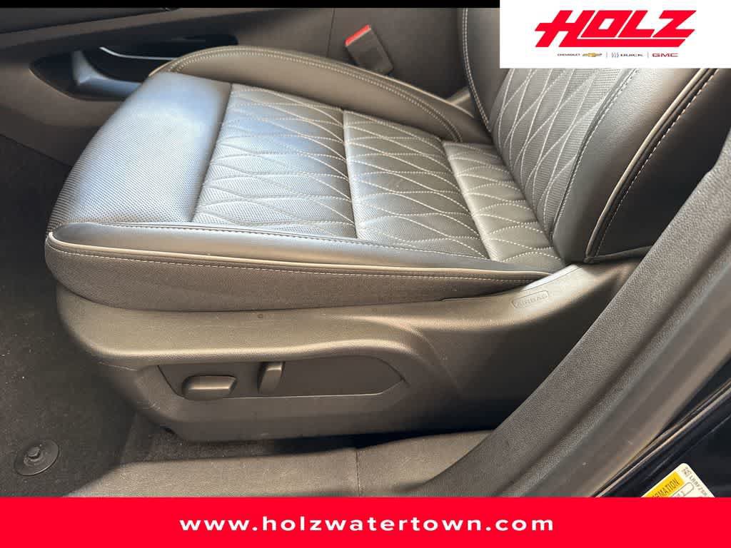 Certified 2023 Buick Envision Avenir AWD/4WD image 11
