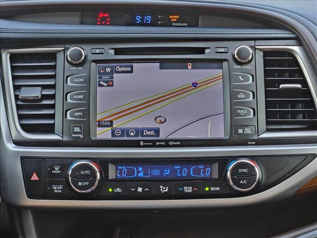 Used 2017 Toyota Highlander Limited Platinum AWD/4WD image 15