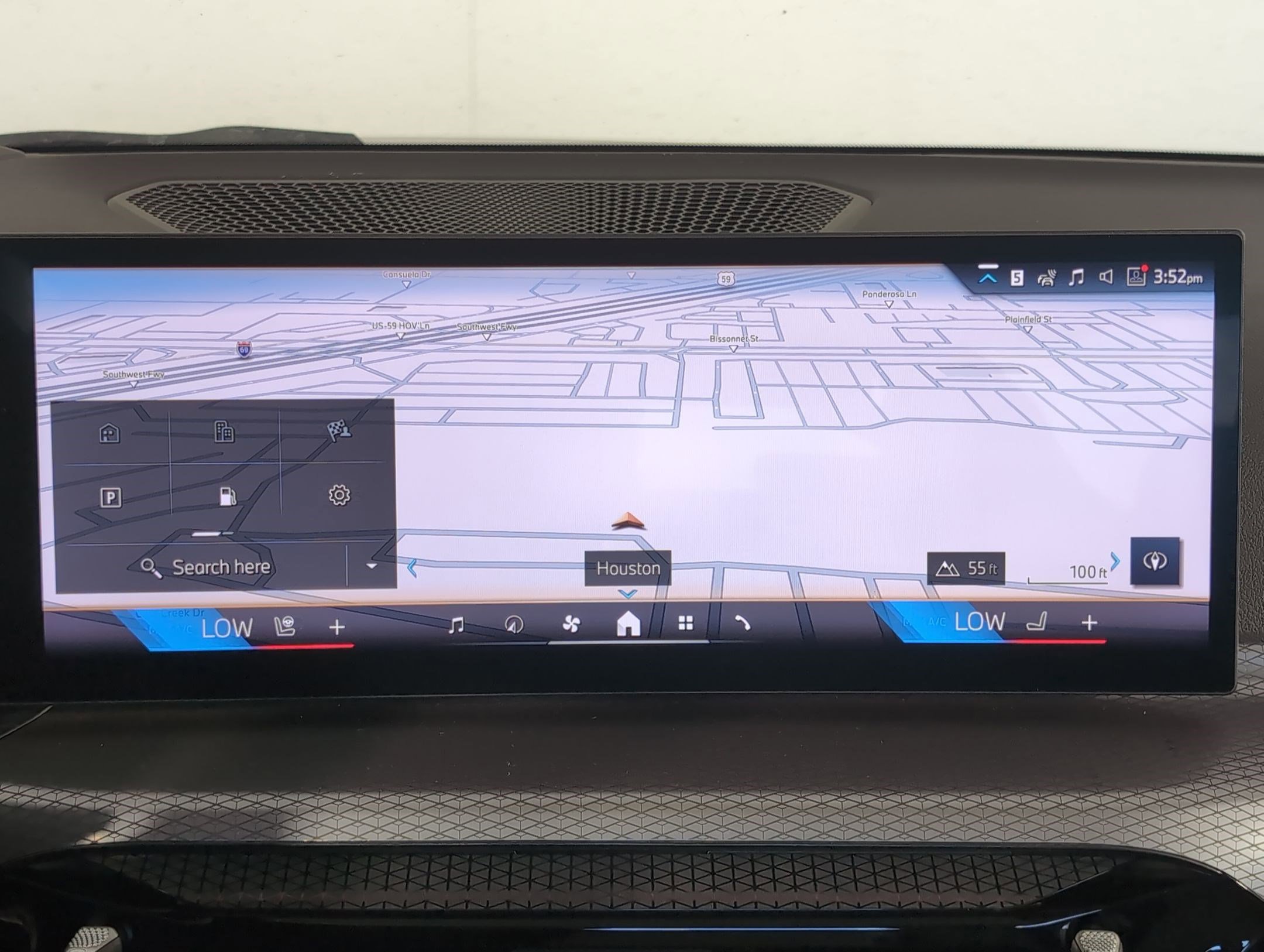 Used 2026 BMW 330i Sedan w/ Premium Package image 24