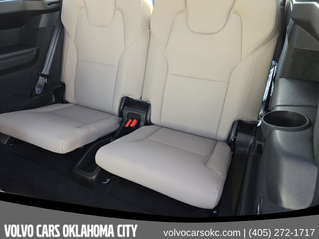 Used 2026 Volvo XC90 B6 Plus AWD/4WD image 30