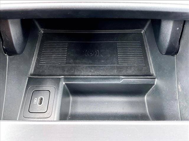Used 2025 Land Rover Range Rover Velar Dynamic SE AWD/4WD image 26