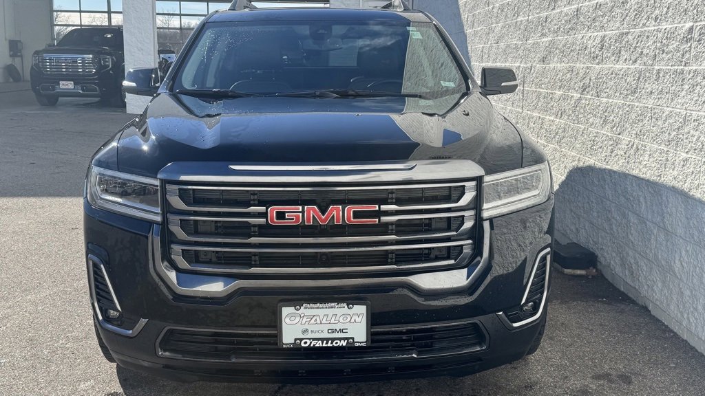 Used 2023 GMC Acadia AT4 w/ Preferred Package image 2