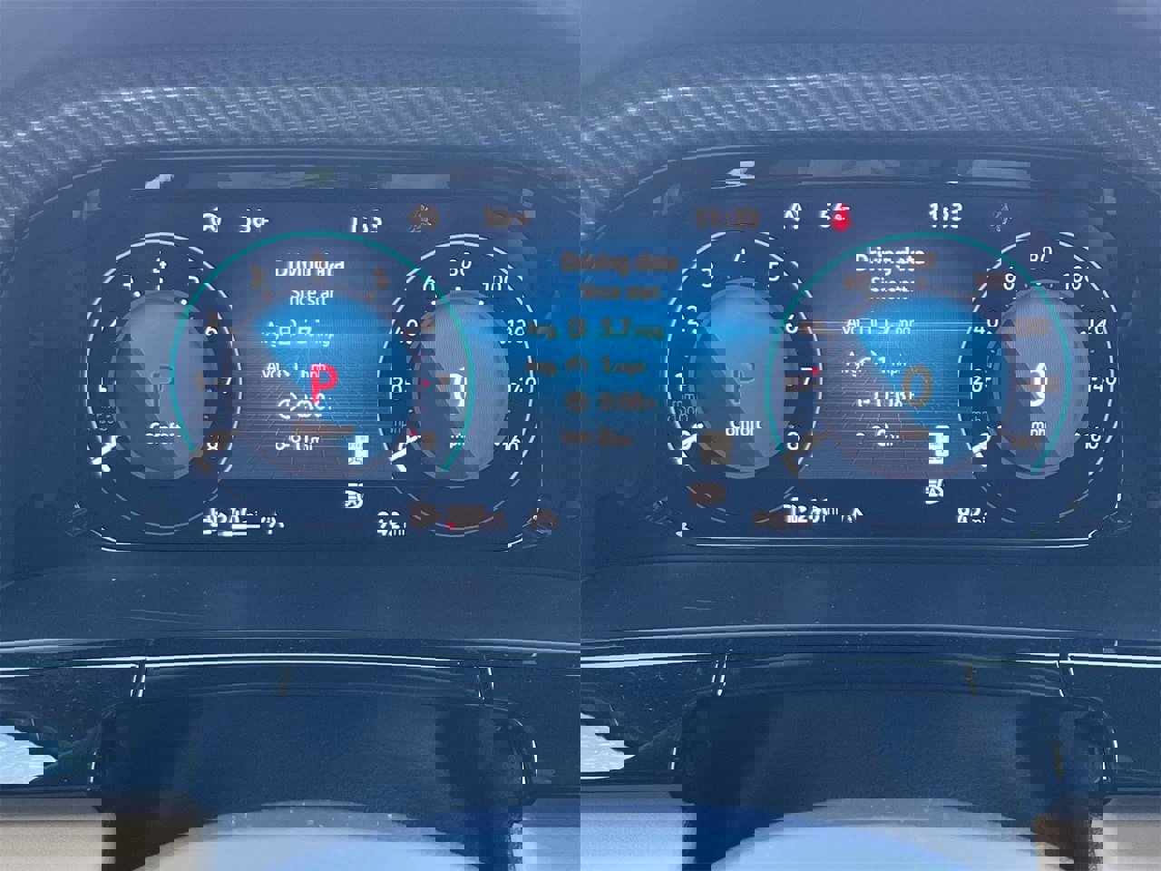 New 2026 Volkswagen Atlas Cross Sport SEL R-Line image 27