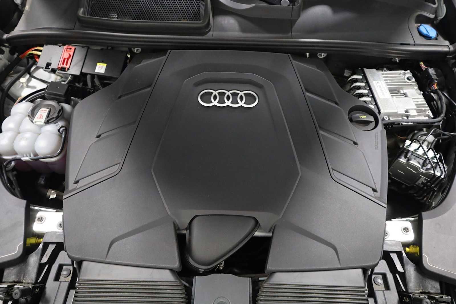 Certified 2023 Audi Q8 Premium Plus w/ Premium Plus Package image 39