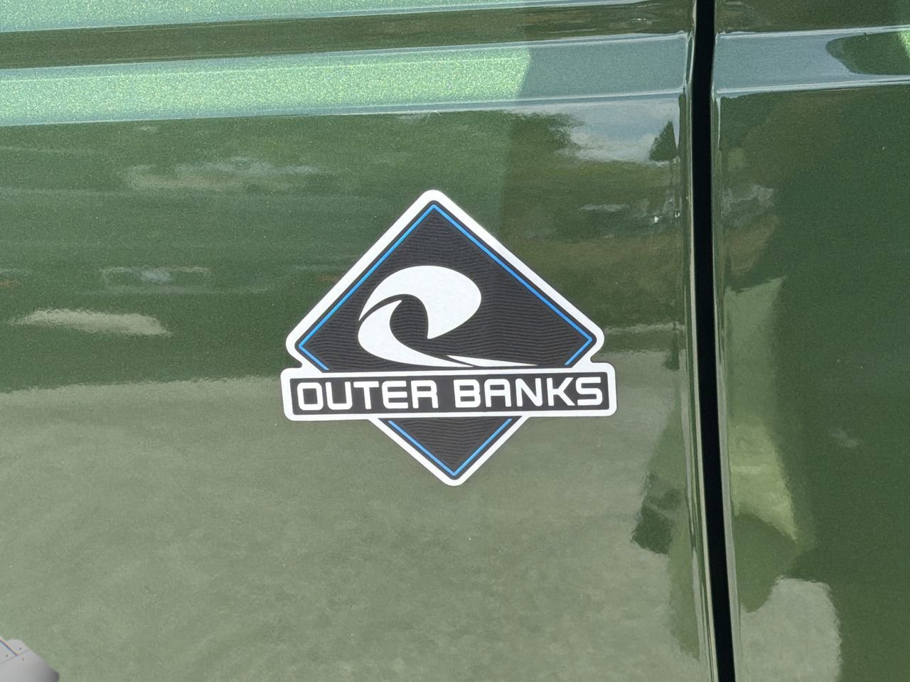 Certified 2025 Ford Bronco Outer Banks AWD/4WD image 9